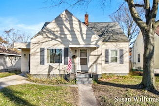 1378 Princeton Rd, Muskegon, MI 49441