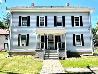 75 Linden St, Rockland, MA 02370