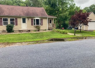 59 Flagg Swamp Rd, East Freetown, MA 02717