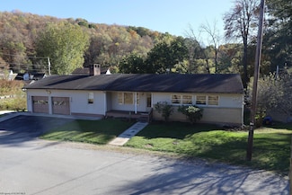 107 Gilman Rd, Elkins, WV 26241