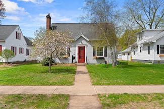 637 23rd St N, La Crosse, WI 54601