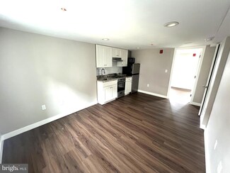 1535 N Orkney St Unit B (2ND FLOOR), Philadelphia, PA 19122