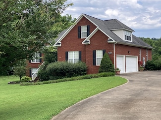 979 Rip Steele Rd, Columbia, TN 38401