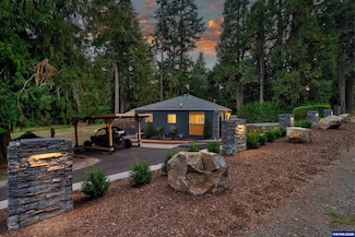 150 Rees Hill Rd SE, Salem, OR 97306