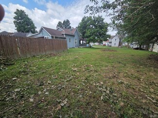 2006 Central Ave, Anderson, IN 46016