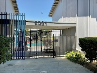 6301 Coldwater Canyon Ave Unit 13, North Hollywood, CA 91606