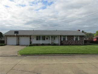 517 Diamond St, Belmont, WV 26134