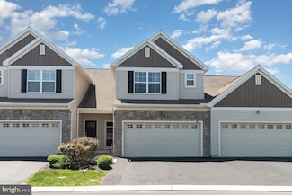 1779 Shady Ln, Mechanicsburg, PA 17055