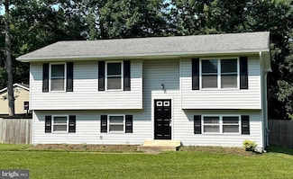12725 Bar Oak Dr, Waldorf, MD 20601