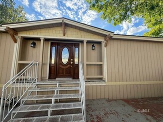 2276 Mccree Ave, Bishop, CA 93514