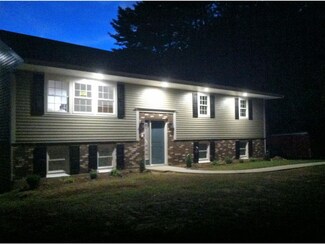 39 Country Rd, East Hampstead, NH 03826
