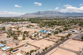 411 Camino Espanol NW, Albuquerque, NM 87107