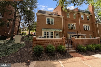 2504 Fairfax Dr Unit 9A, Arlington, VA 22201