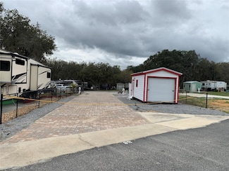 15991 NE 243rd Place Rd Unit 81 & 89, Fort McCoy, FL 32134