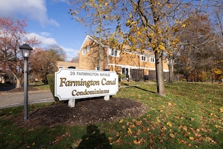 39 Farmington Ave Unit B4, Plainville, CT 06062