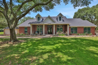 19407 Pine Tree Ln, Waller, TX 77484