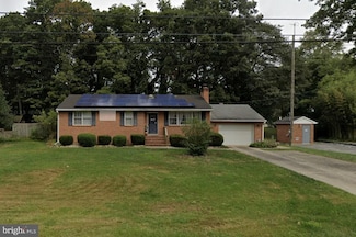 129 Kingston Dr, Bear, DE 19701
