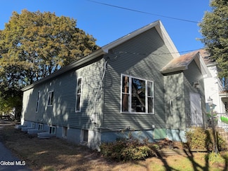 20 Ogden St, Glens Falls, NY 12801