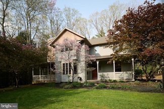 451 Shanelly Dr, Port Matilda, PA 16870