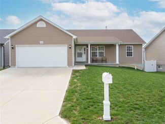1822 Waters Edge Way, Pevely, MO 63070