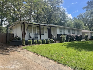 4272 Forest Park Dr, Jackson, MS 39211