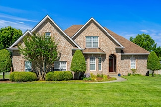1020 Graceland Way, Greenbrier, TN 37073