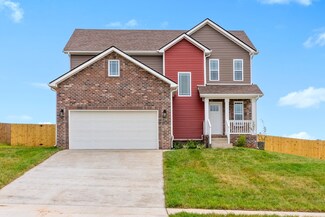 1349 Shaughnessy St, Clarksville, TN 37042