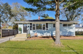 526 E Maple St, Lombard, IL 60148
