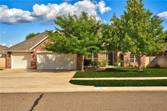 2917 Highland Ridge Dr, Norman, OK 73069