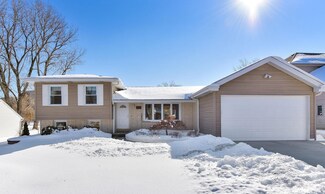 17W171 Monterey Ave, Oakbrook Terrace, IL 60181