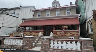 727 N Vine St, Hazleton, PA 18201