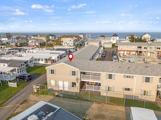 68 Kings Hwy Unit 23, Hampton, NH 03842
