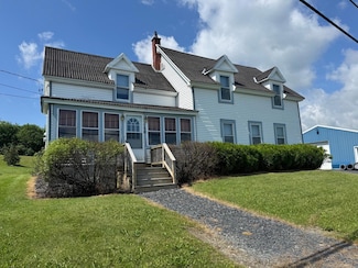 150 Hillside Rd, Saint Agatha, ME 04772