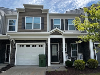 656 Barneswyck Dr, Fuquay-Varina, NC 27526