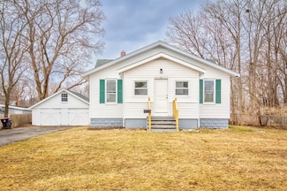 21 Harold St, Brockton, MA 02302