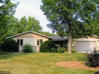 4927 Green Valley Rd, Minnetonka, MN 55345