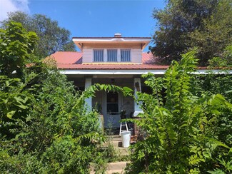 122 Main St, Annada, MO 63330
