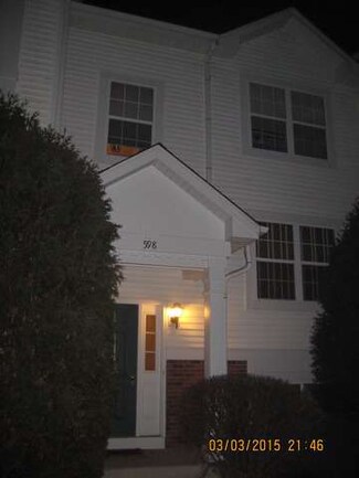 598 N Triumph Ct Unit 232, Hainesville, IL 60073