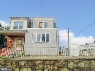 460 Robbins St, Philadelphia, PA 19111