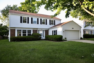 14 Edgewood Rd, Vernon Hills, IL 60061