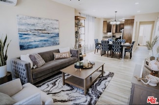 1134 E 35th St, Los Angeles, CA 90011