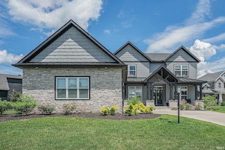 18419 Donegal Dr, South Bend, IN 46637