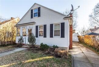 91 Tyndall Ave, Providence, RI 02908