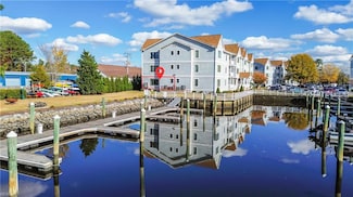 5 Harbor Watch Dr Unit 405, Chesapeake, VA 23320