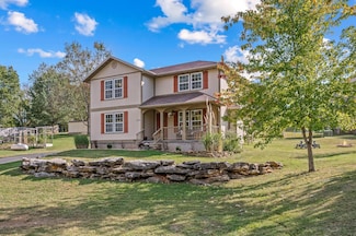 1208 E Lark St, Ozark, MO 65721