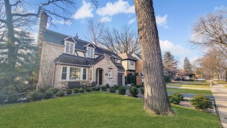6608 N Hiawatha Ave, Chicago, IL 60646