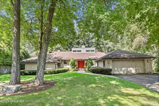 6 Bailiwick Woods Cir, Greenwich, CT 06831