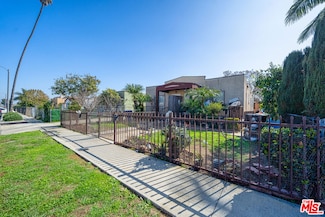 642 W 109th Place, Los Angeles, CA 90044