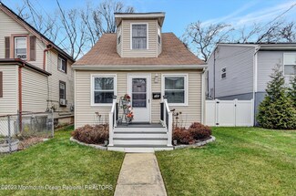 145 Park Ave, Keansburg, NJ 07734