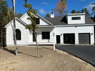 28 Oak Ridge Terrace, Arundel, ME 04046